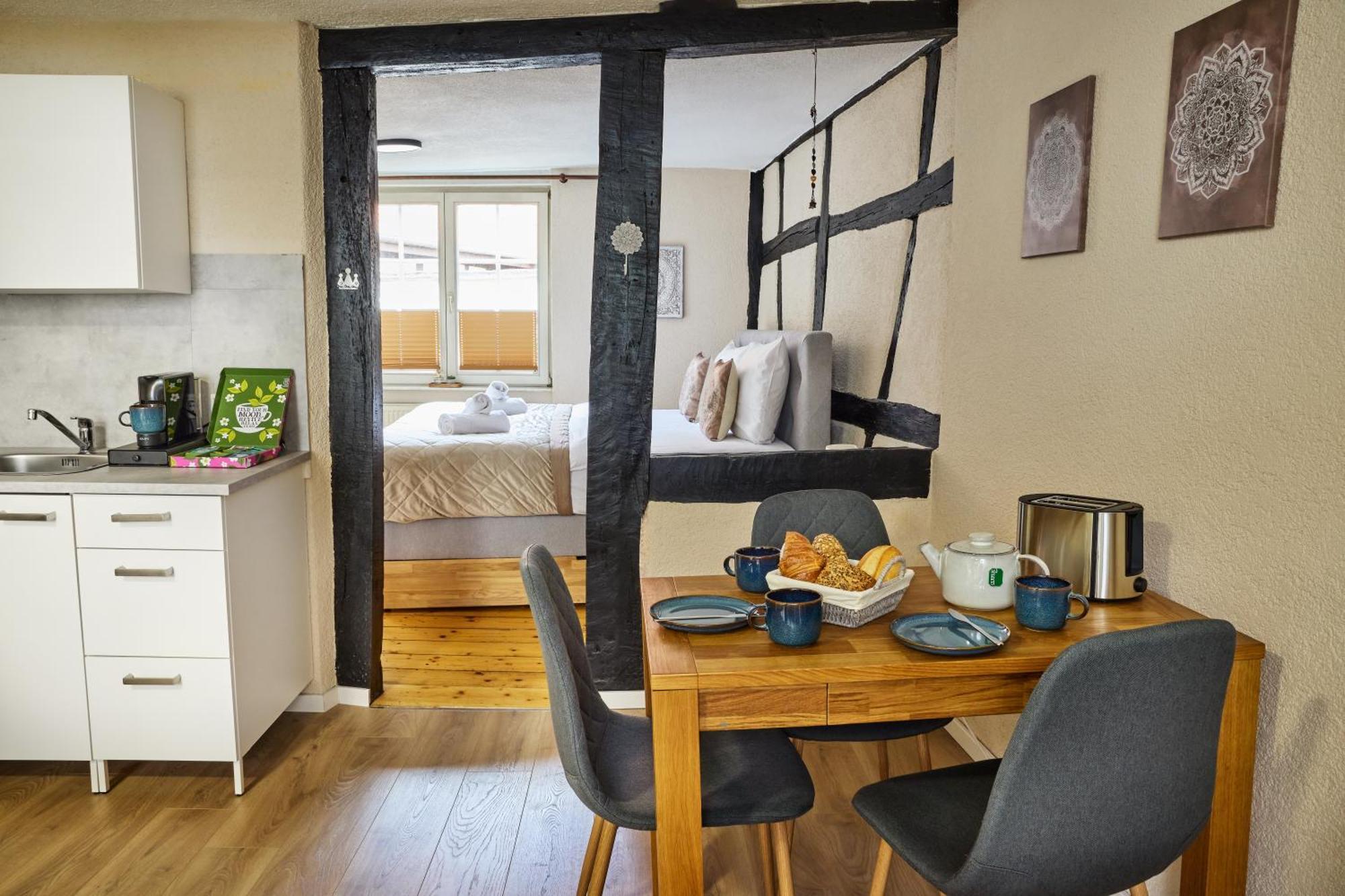 Hygge-Flats - Zentral Fuer 2-4 Personen, Wlan Apartment Heppenheim  Bagian luar foto
